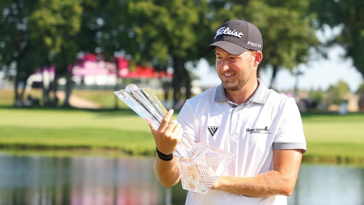 Golfer Lee Hodges